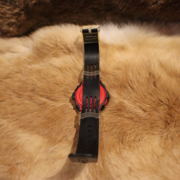 LCD Digital Watch - Picture 3 of 6